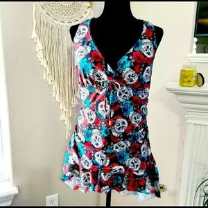 Torrid Size 3 rare skull swim top